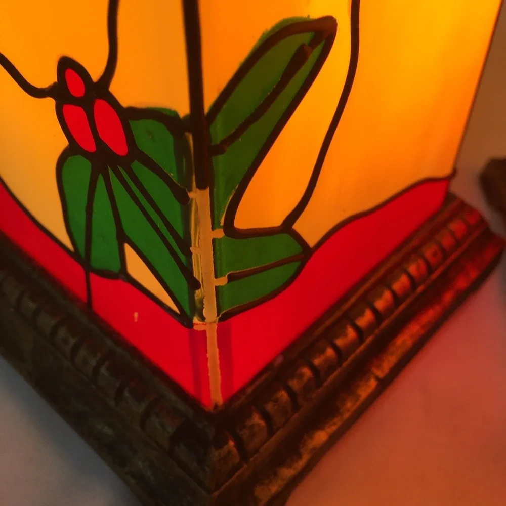 Vtg Christmas Santa Lamps Plastic Stained Glass Look Gold Base Read Description